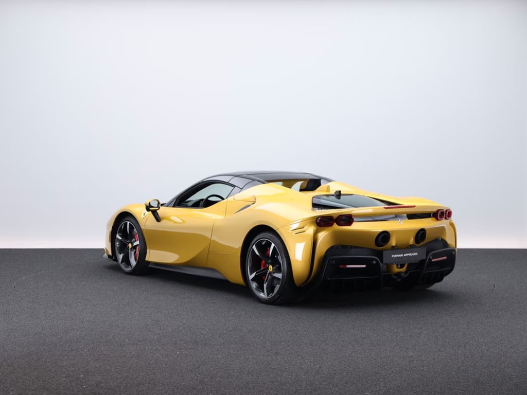 Ferrari SF90