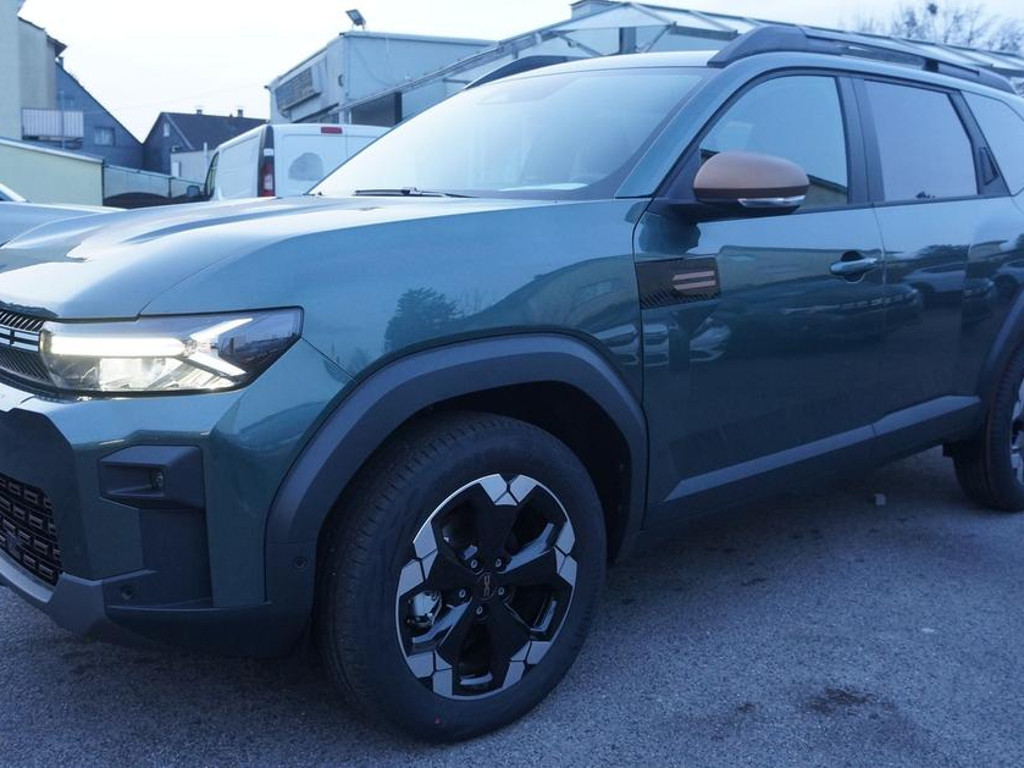 Dacia Bigster Hybrid 155