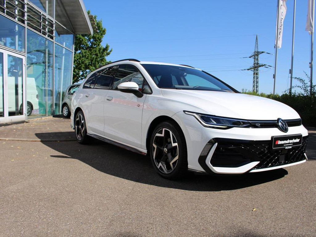 Volkswagen Golf DSG Variant 1.5 eTSI