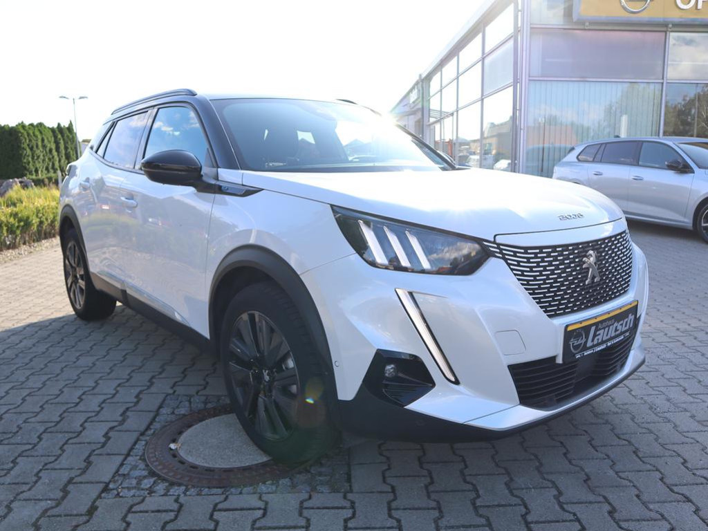 Peugeot e-2008