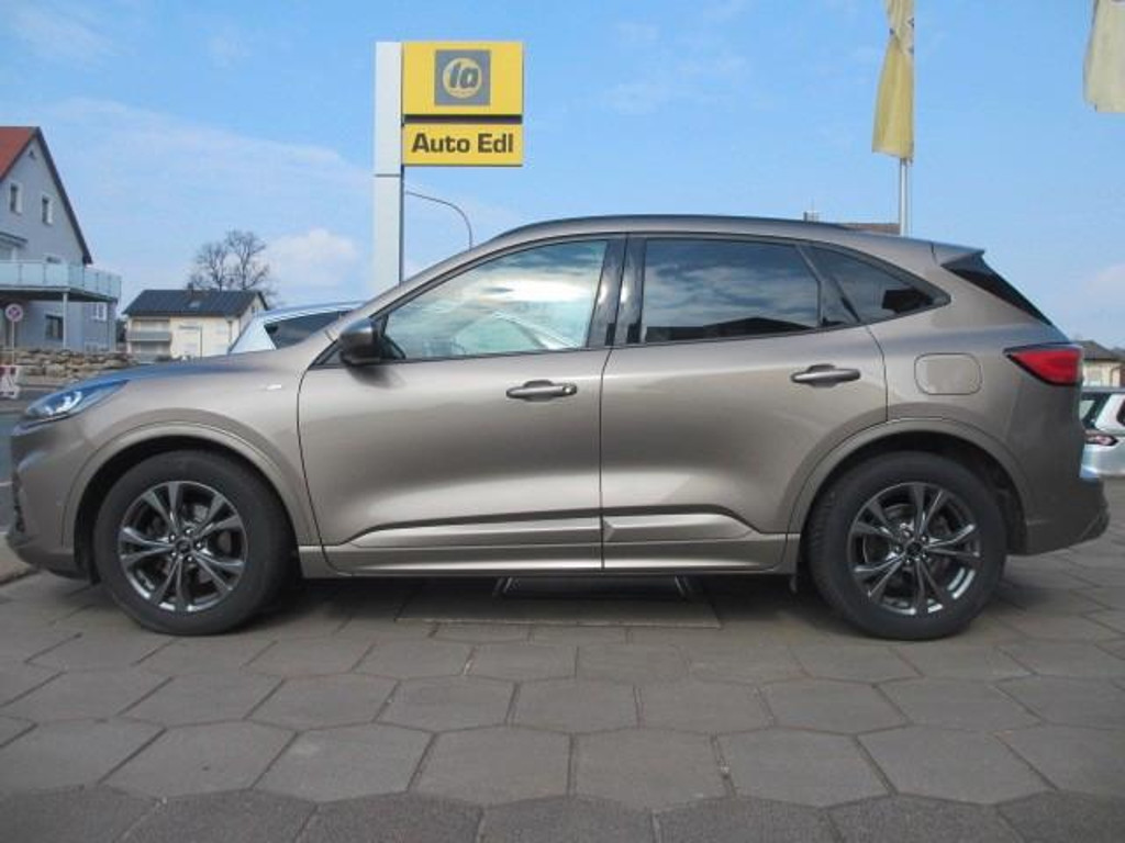 Ford Kuga ST Line Hybrid X