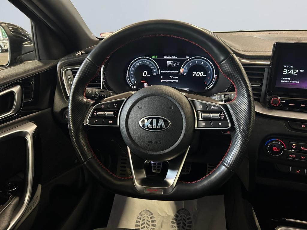 Kia ProCeed