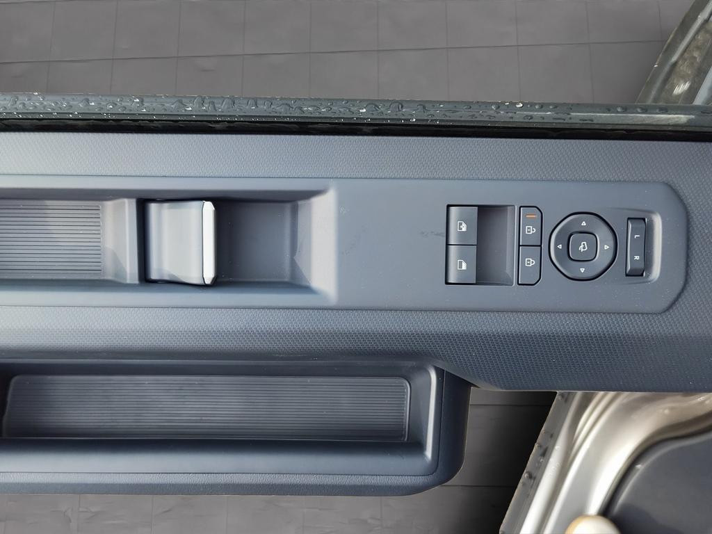 Kia PV5 Passenger