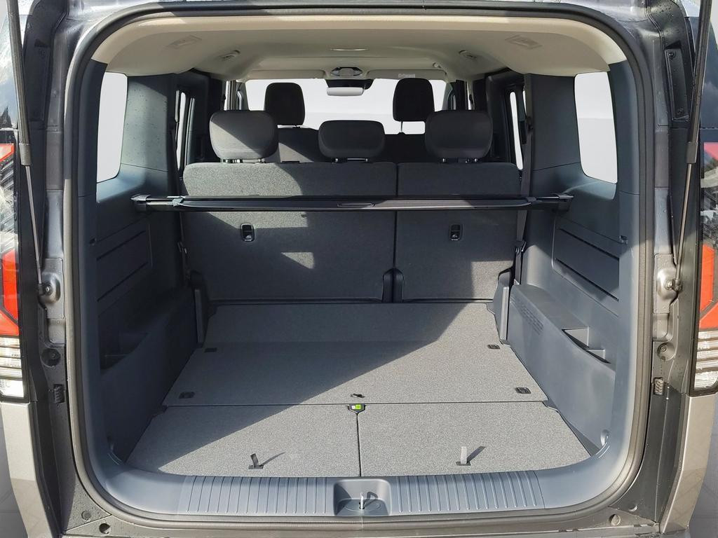 Kia PV5 Passenger