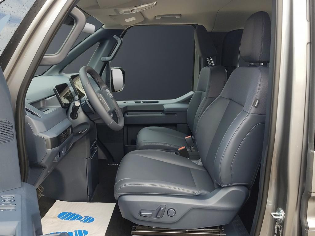 Kia PV5 Passenger