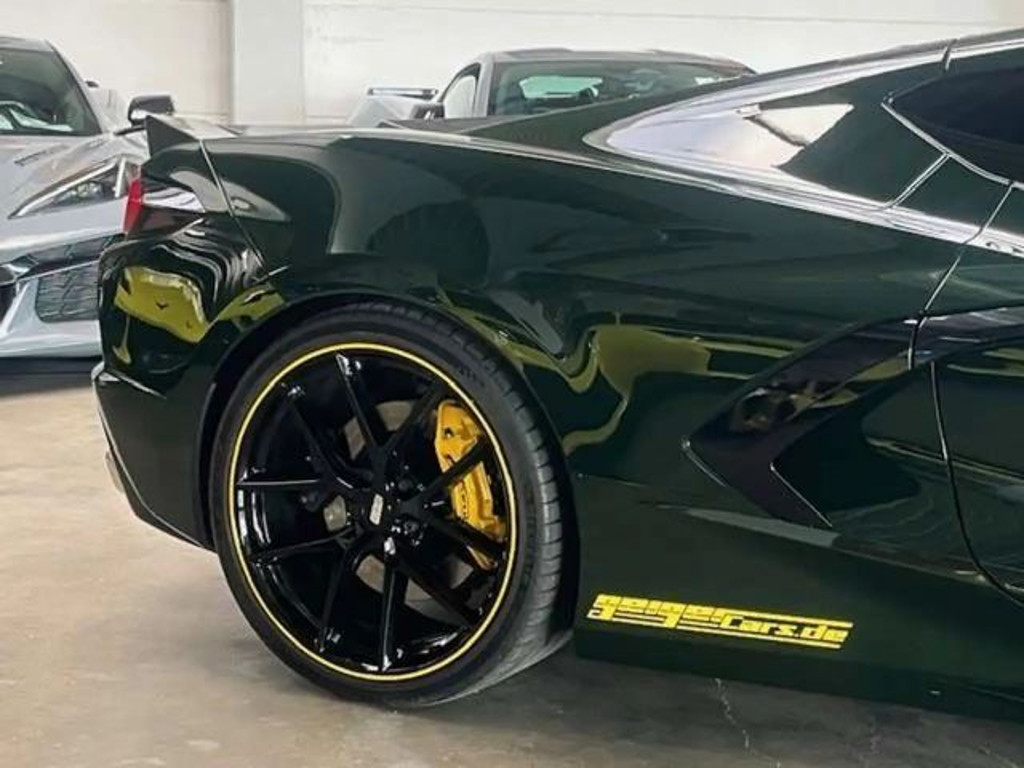 Corvette C8