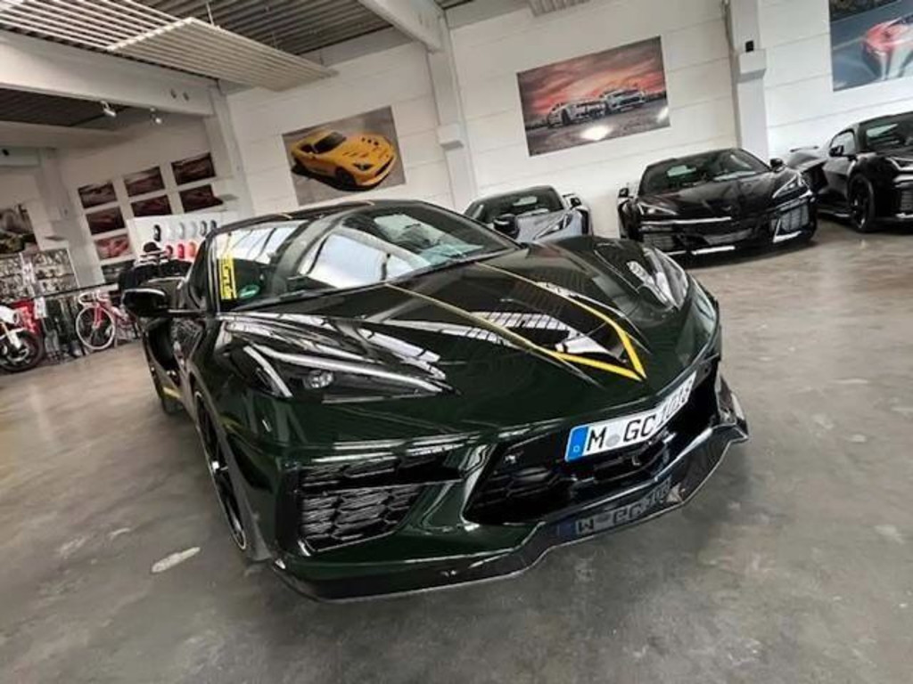 Corvette C8
