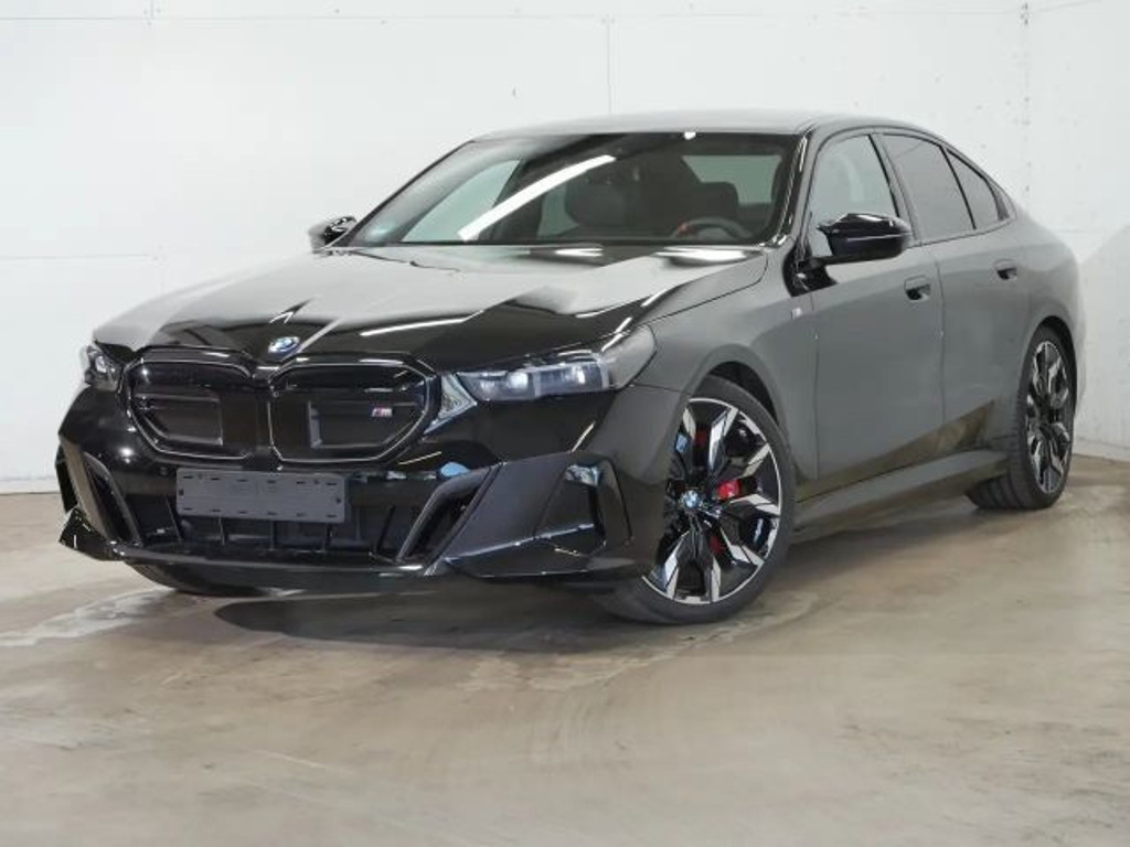 BMW i5 M-Sport xDrive Sedan M60