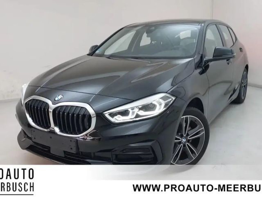 BMW 1 Serie 118 Sport Line Sedan 118i