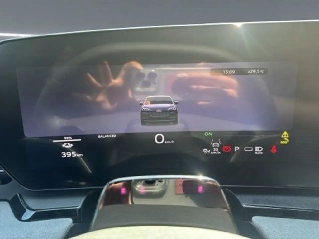Audi SQ6 e-tron