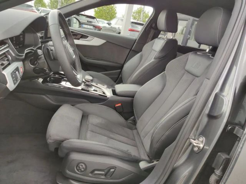 Audi S4