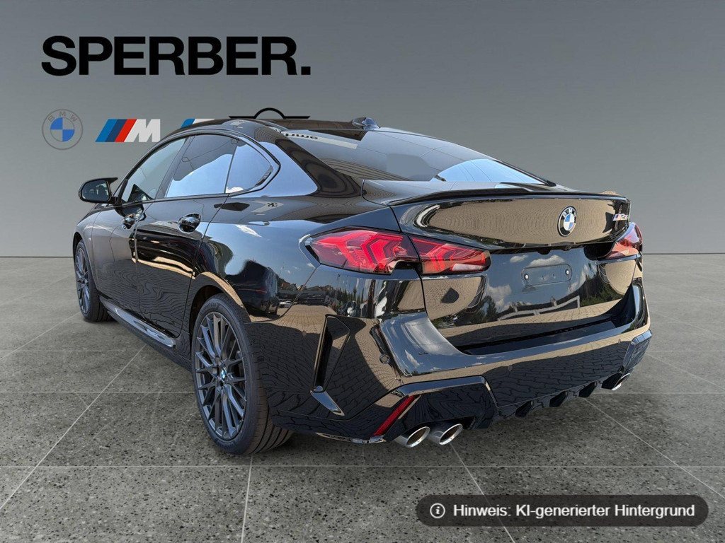 BMW M235
