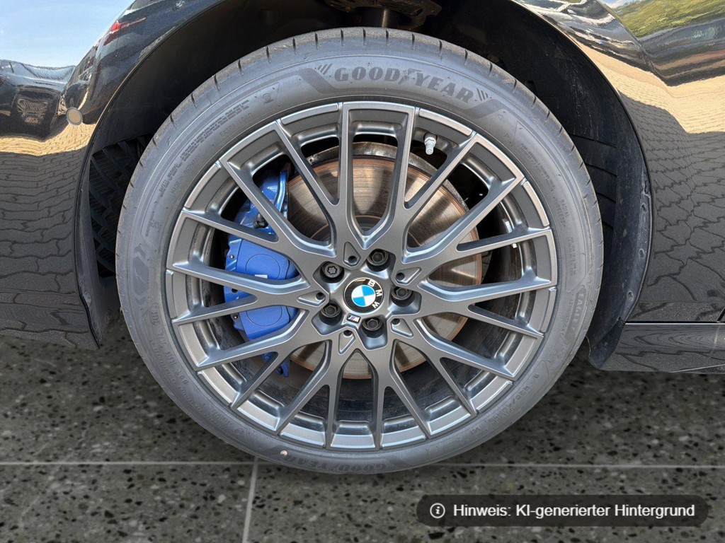 BMW M235