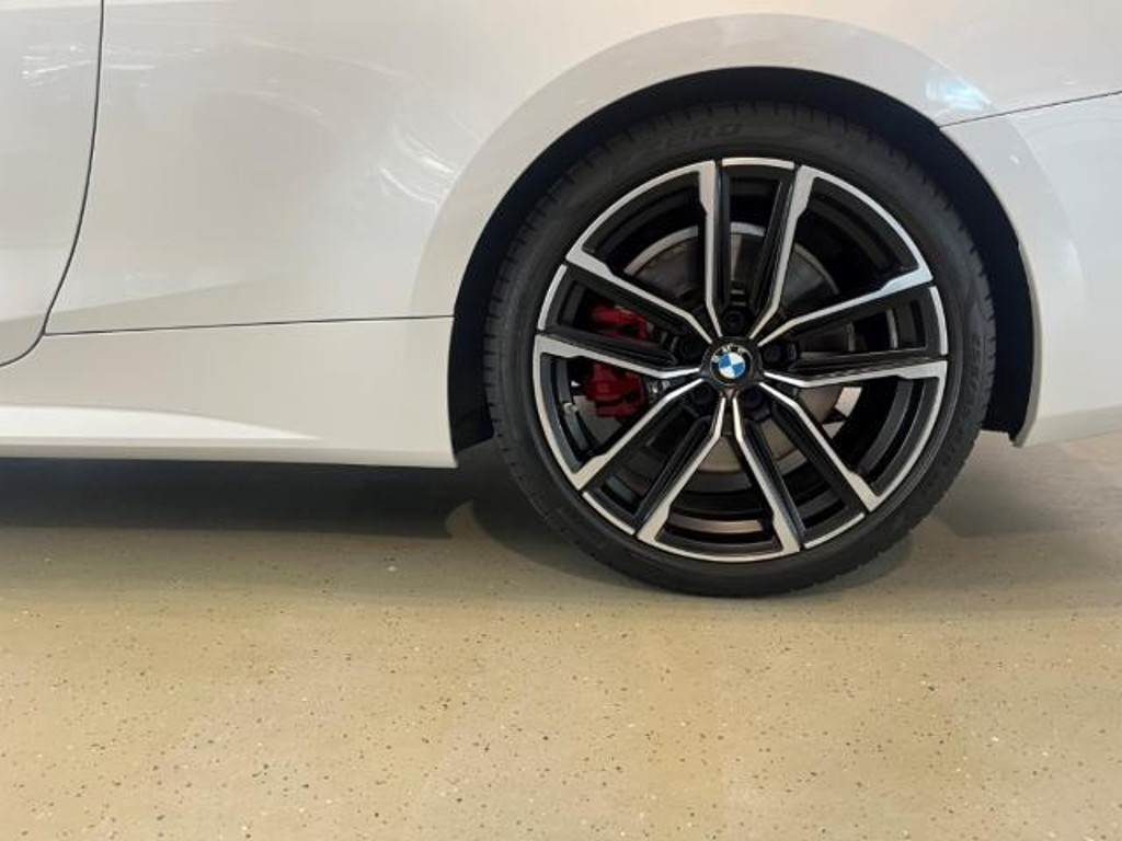 BMW M440