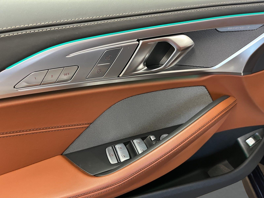 BMW M850