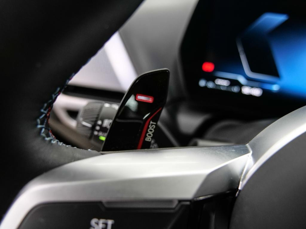 BMW M235