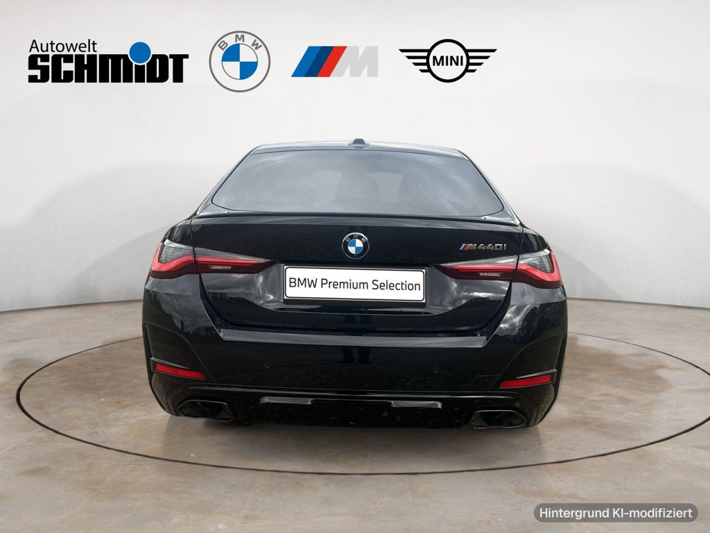 BMW M440