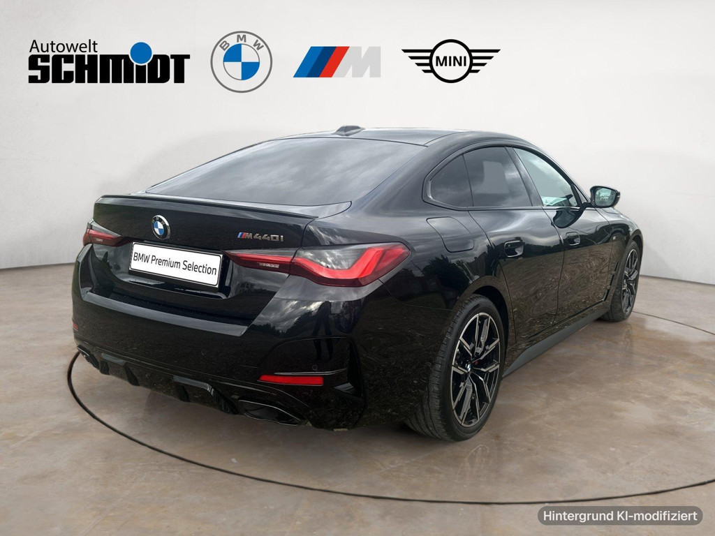 BMW M440
