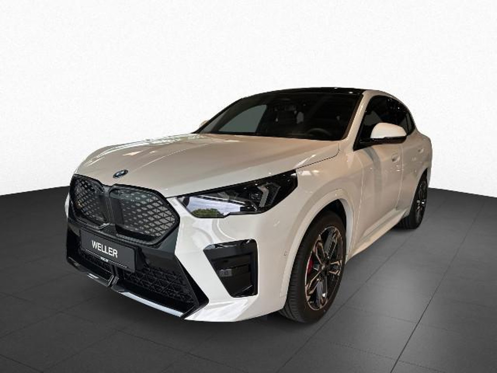 BMW iX2 eDrive20