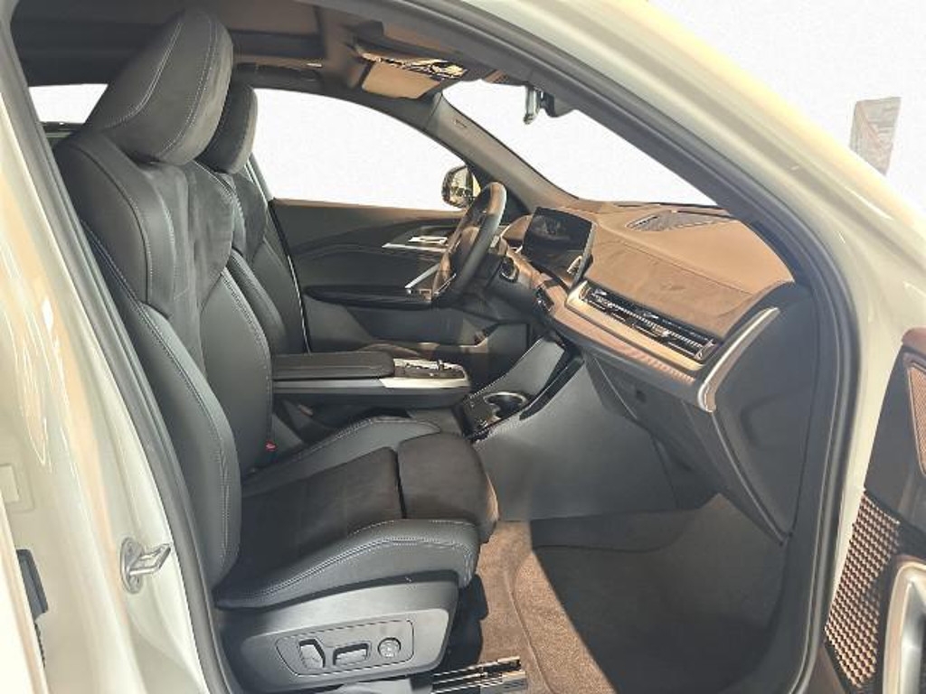 BMW iX2