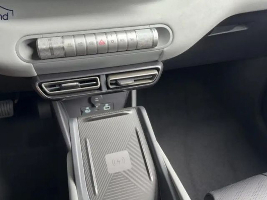 BYD Dolphin Surf