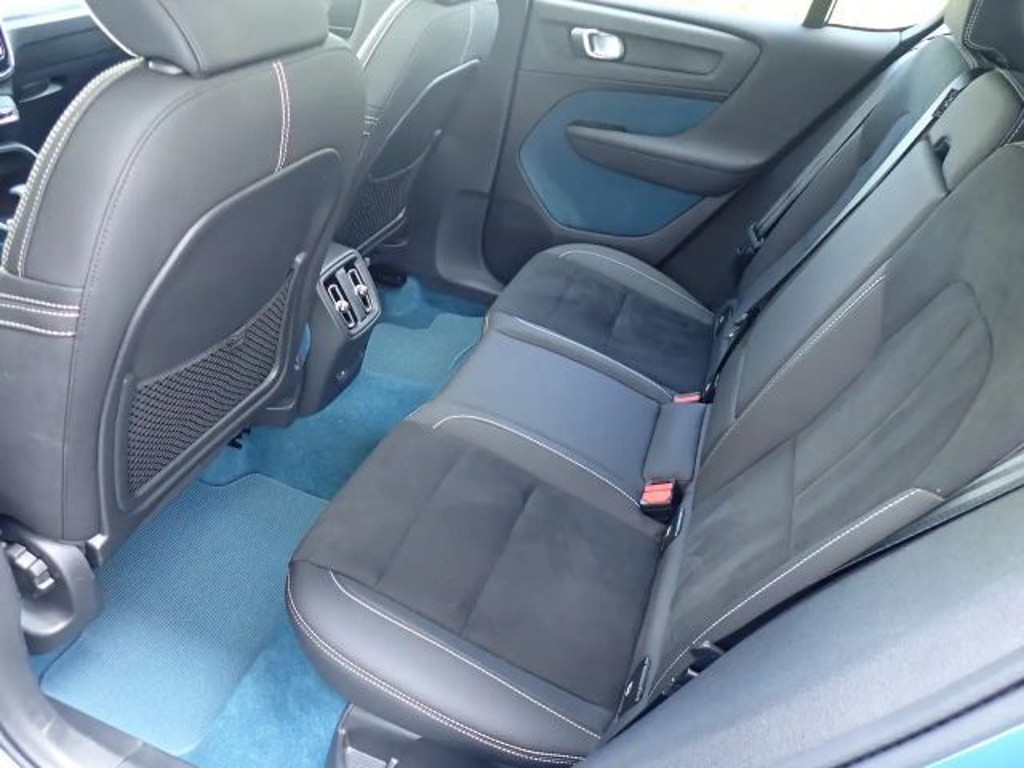 Volvo C40