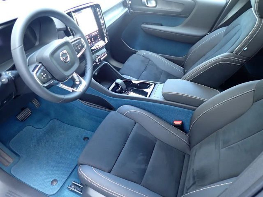 Volvo C40