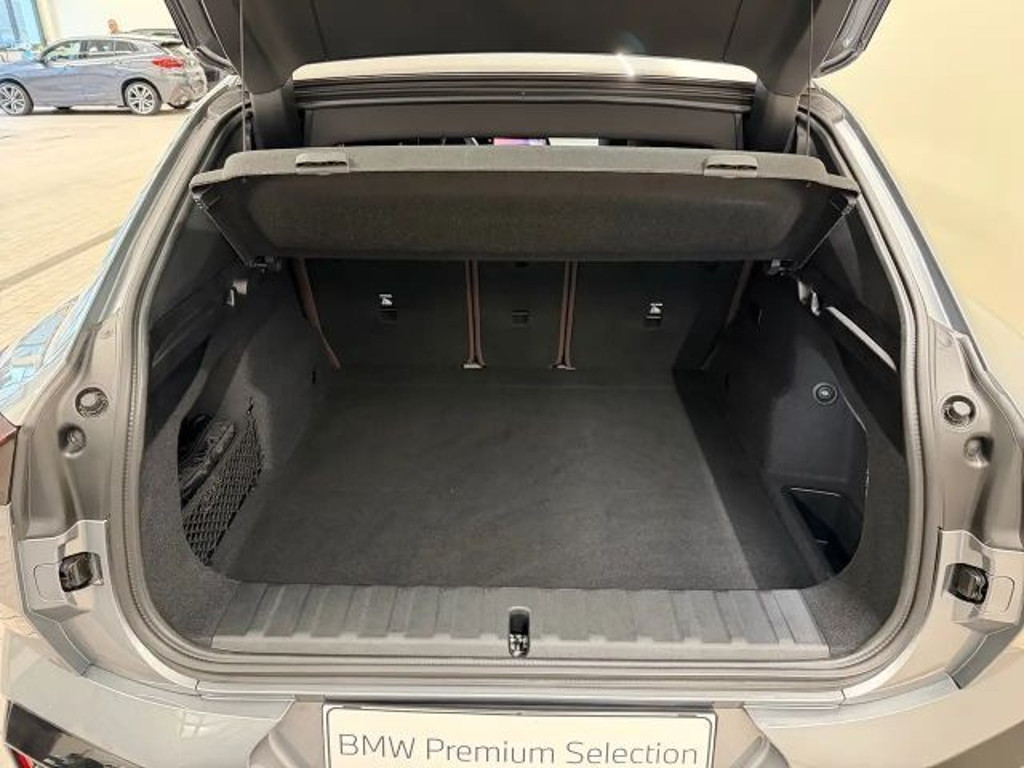 BMW iX2