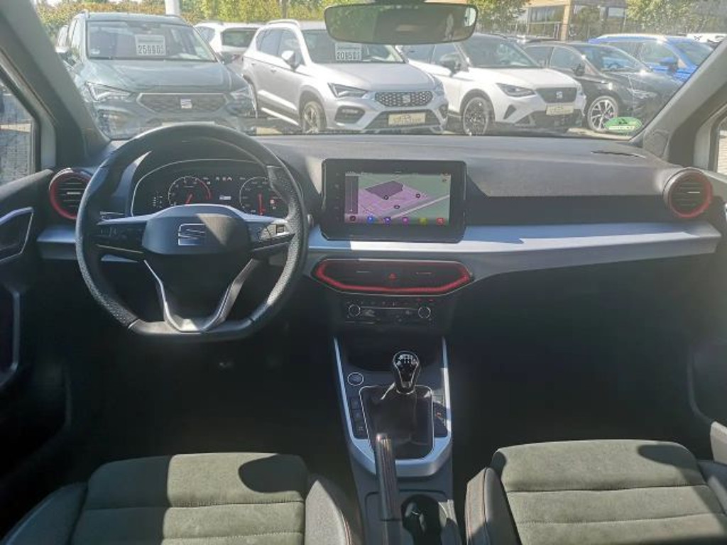 Seat Arona