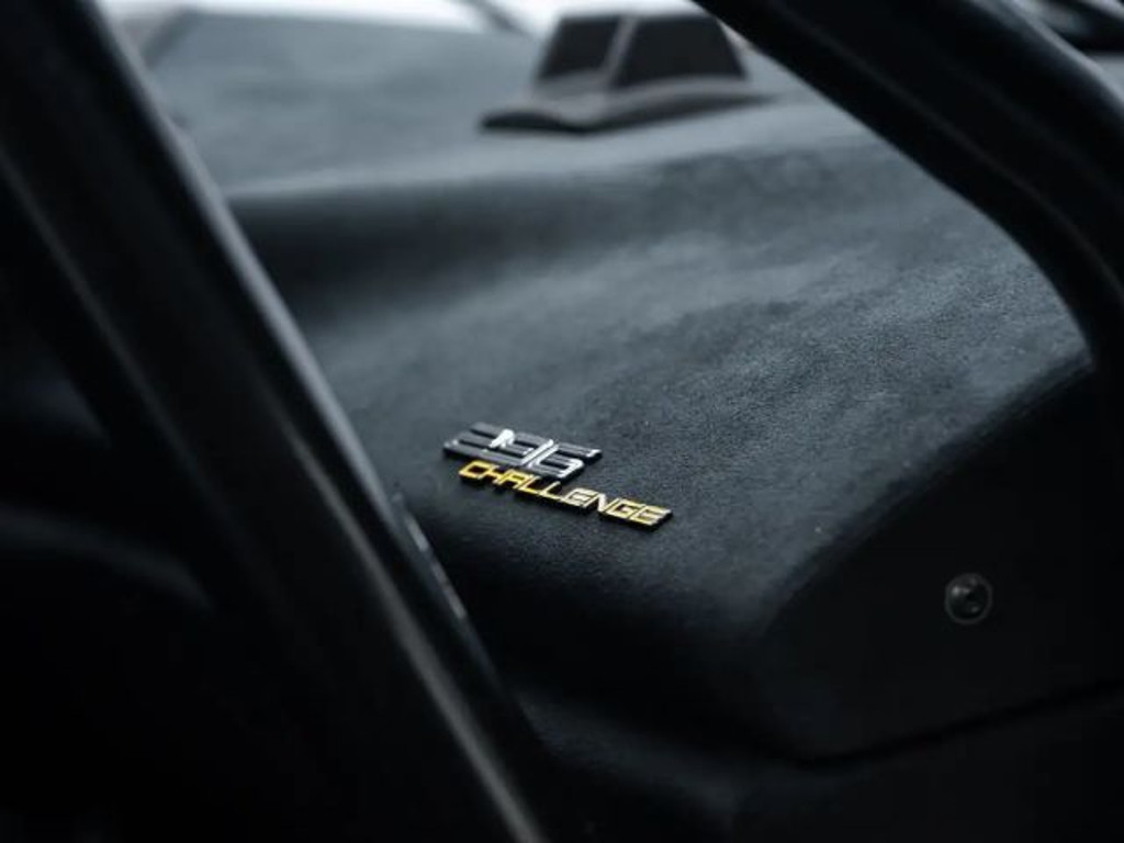 Ferrari 296