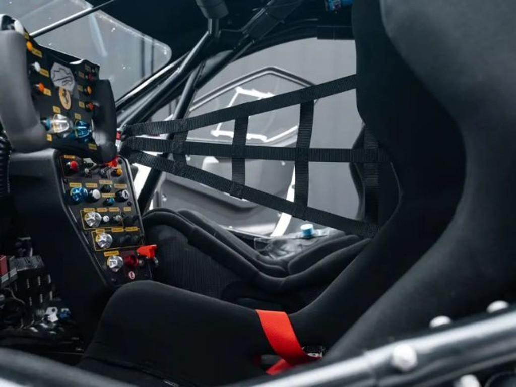 Ferrari 296
