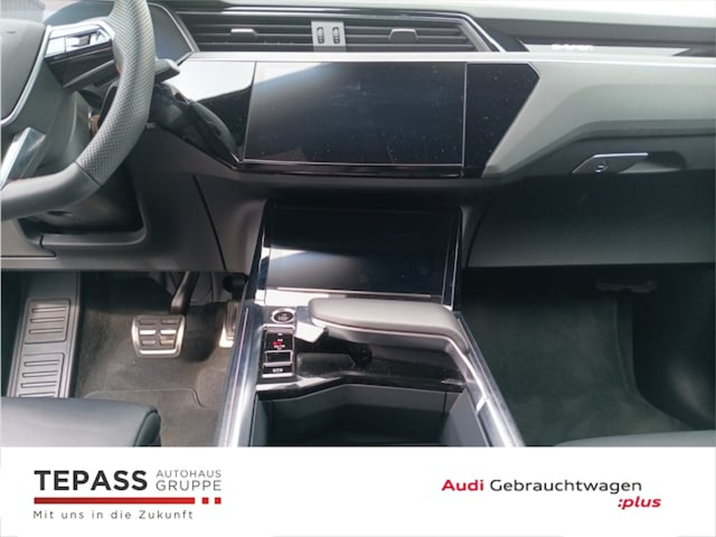 Audi Q8 e-tron