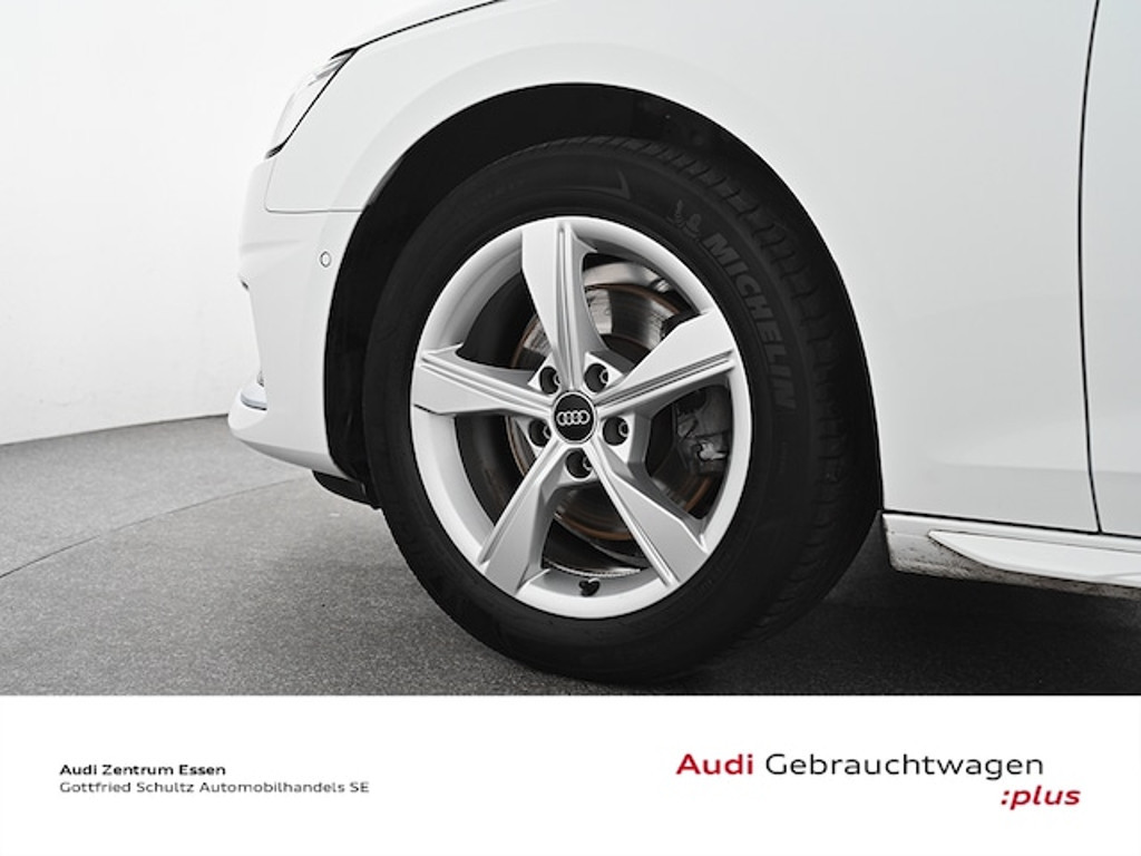 Audi A4 Sedan S-Tronic 35 TFSI