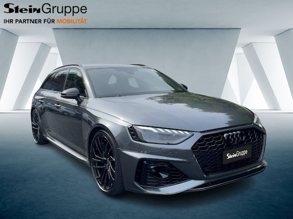Audi RS4