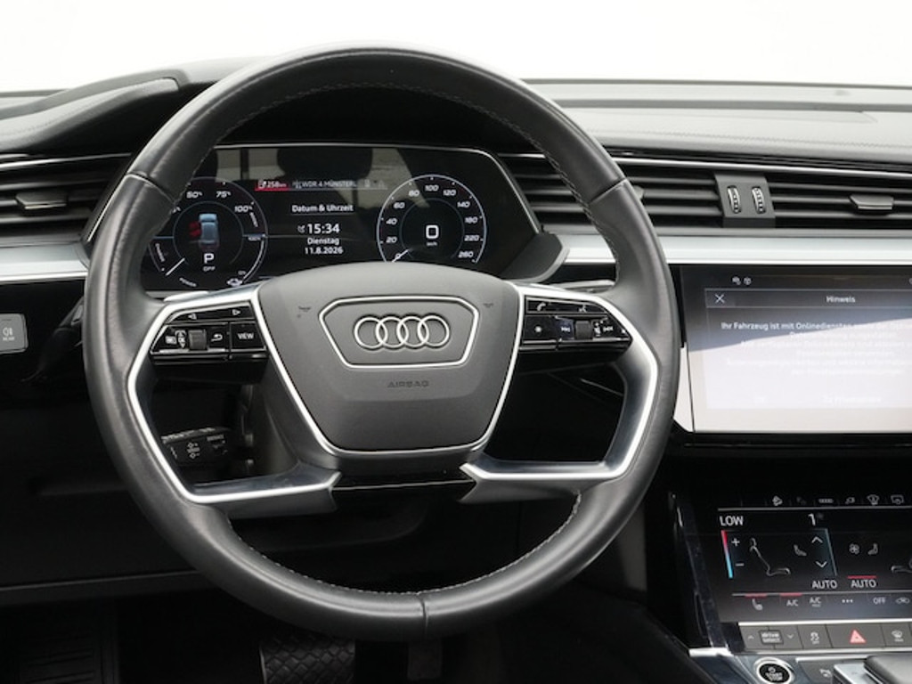 Audi Q8 e-tron