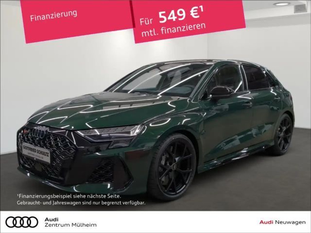 Audi RS3 Sportback Sedan Quattro S-Tronic