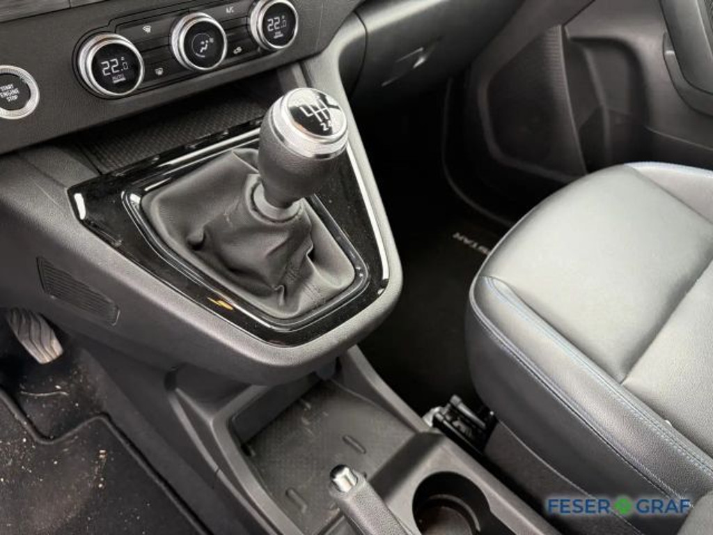 Nissan Townstar