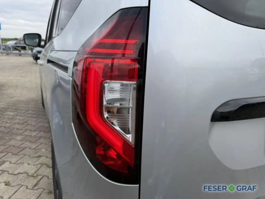 Nissan Townstar