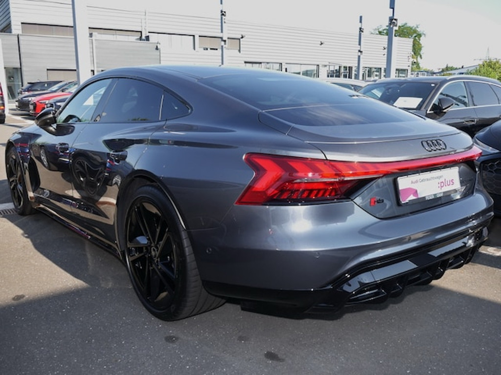 Audi RS e-tron GT