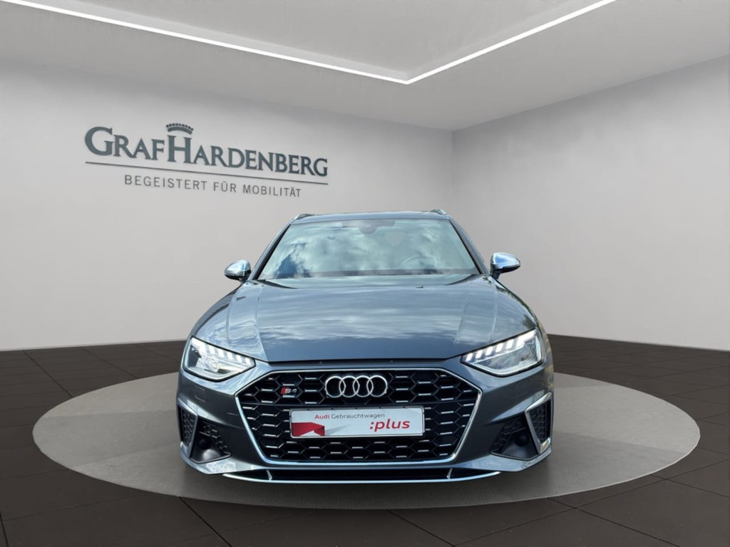 Audi S4