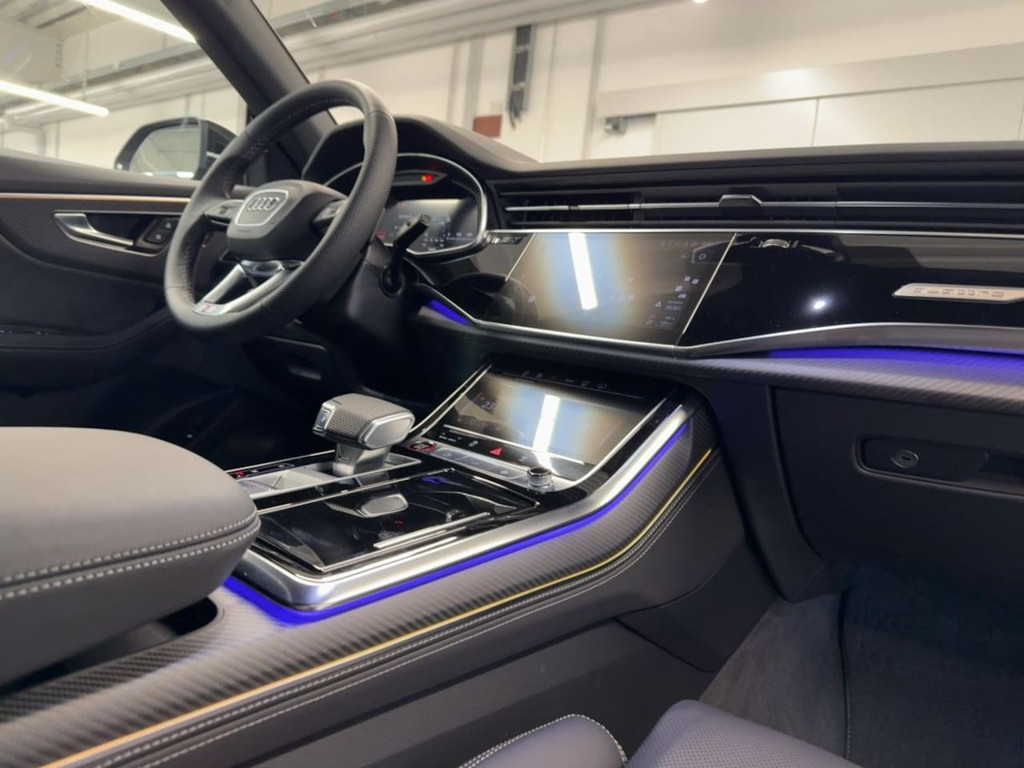 Audi SQ8