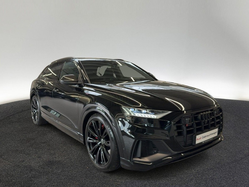 Audi SQ8