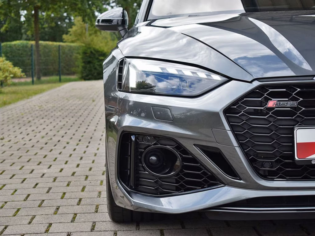 Audi RS5