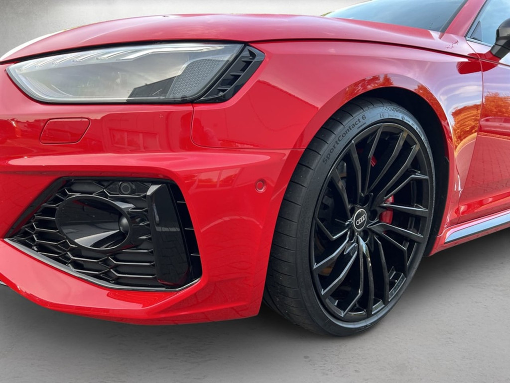 Audi RS4