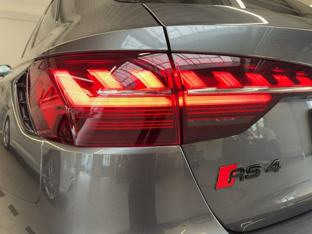 Audi RS4
