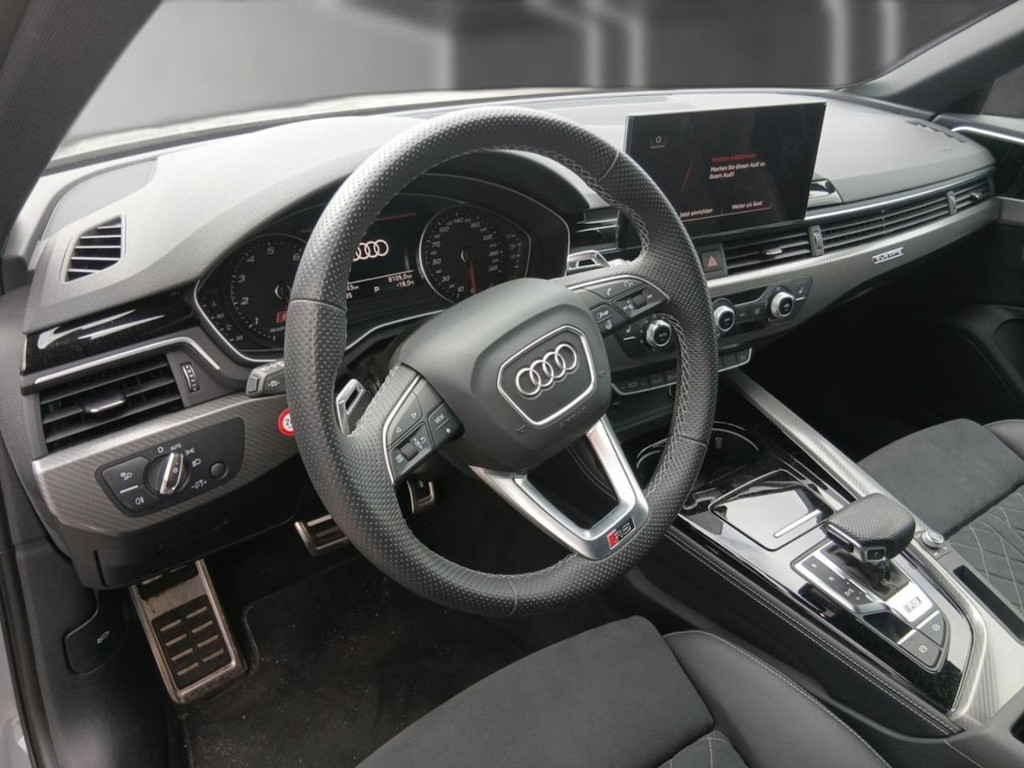 Audi RS4