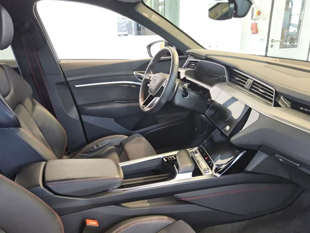 Audi Q8 e-tron