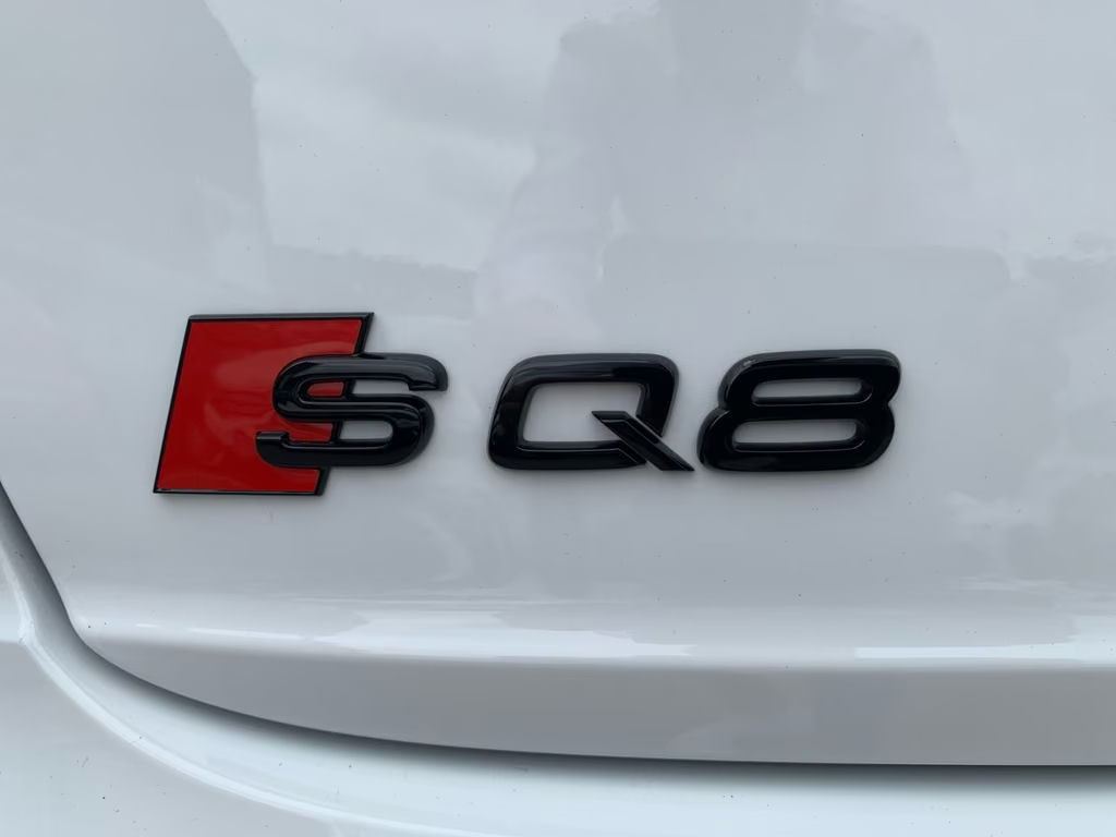 Audi SQ8