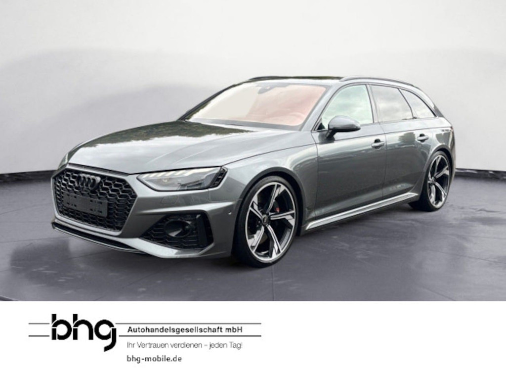 Audi RS4 Avant Quattro
