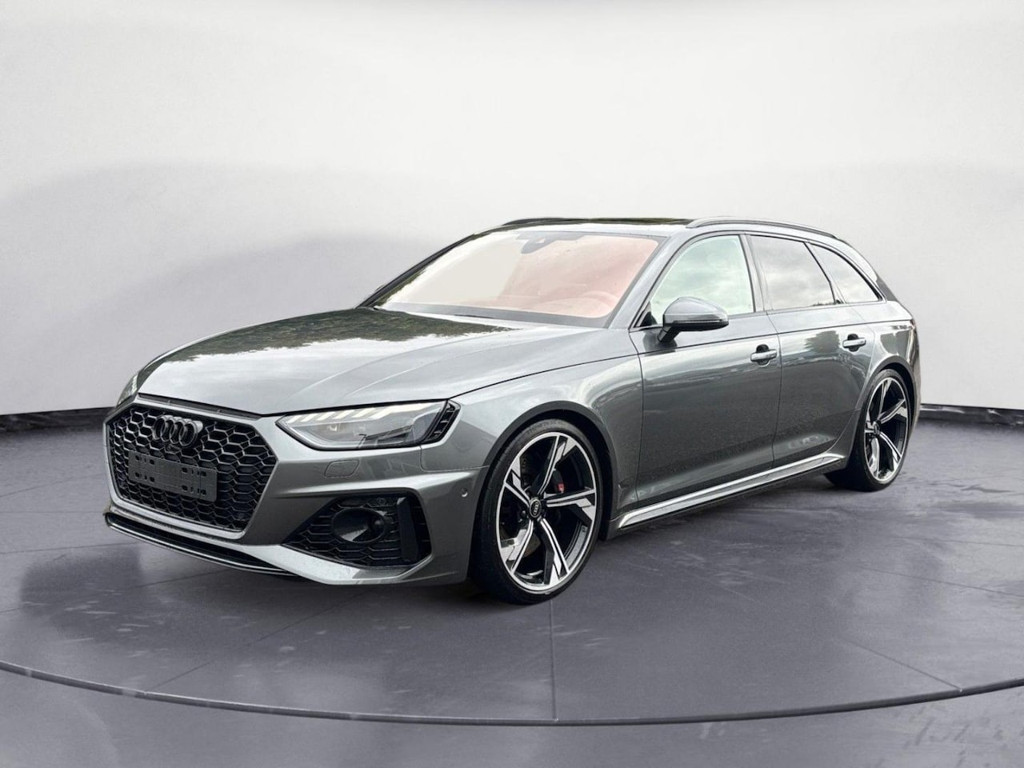 Audi RS4